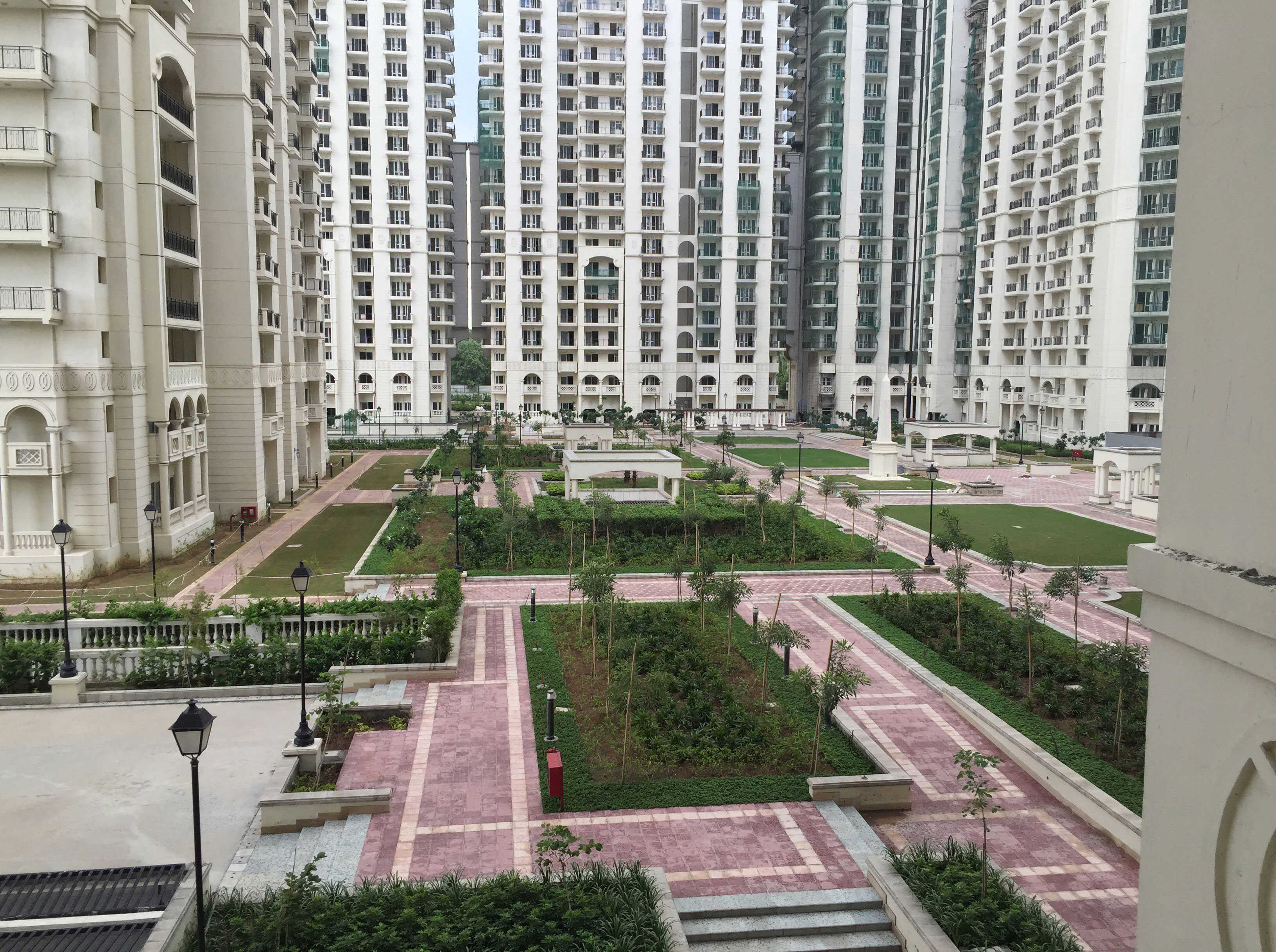 DLF One Midtown Delhi - 2, 3 & 4 BHK Luxury Apartments in Moti